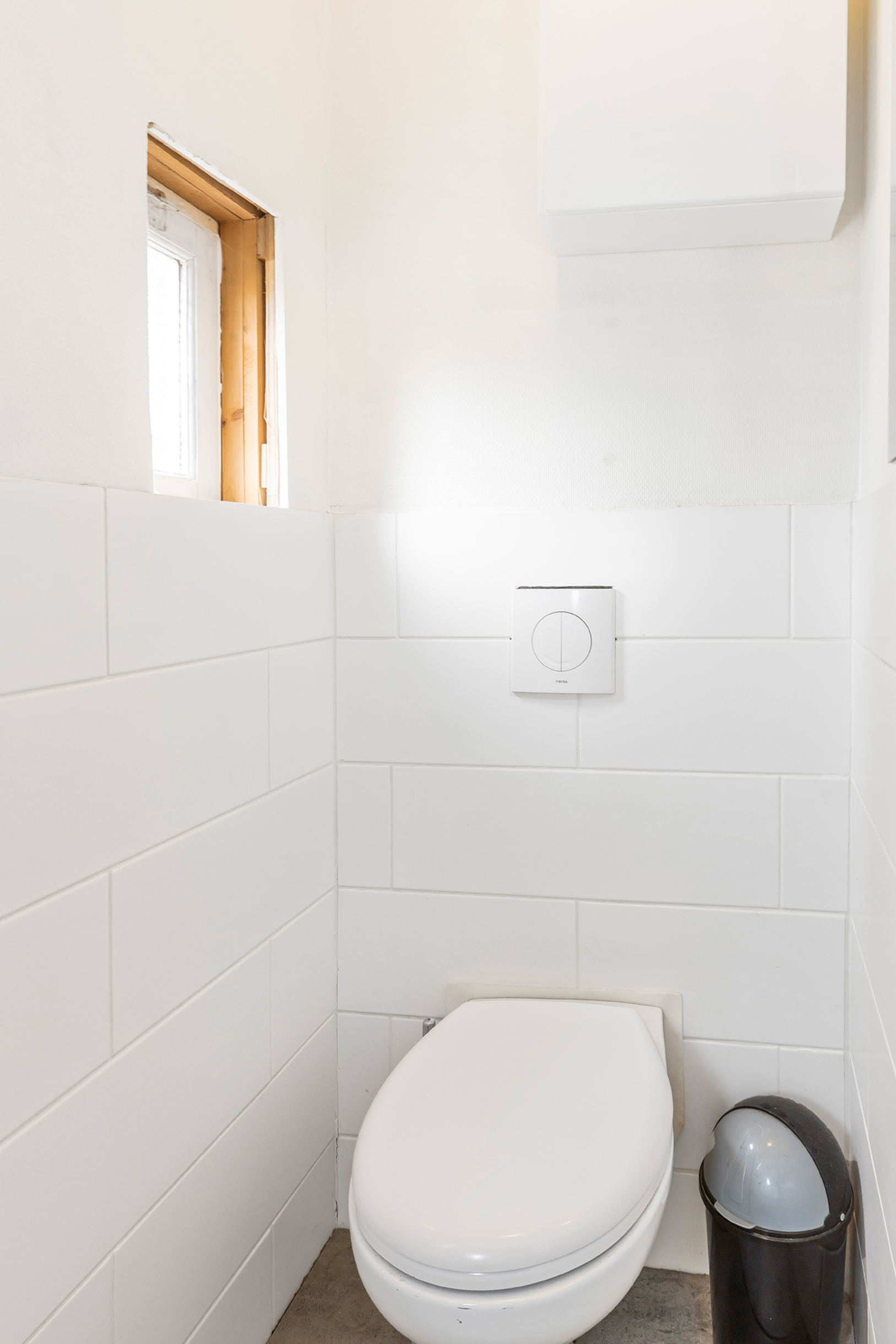 02-Toilet-01