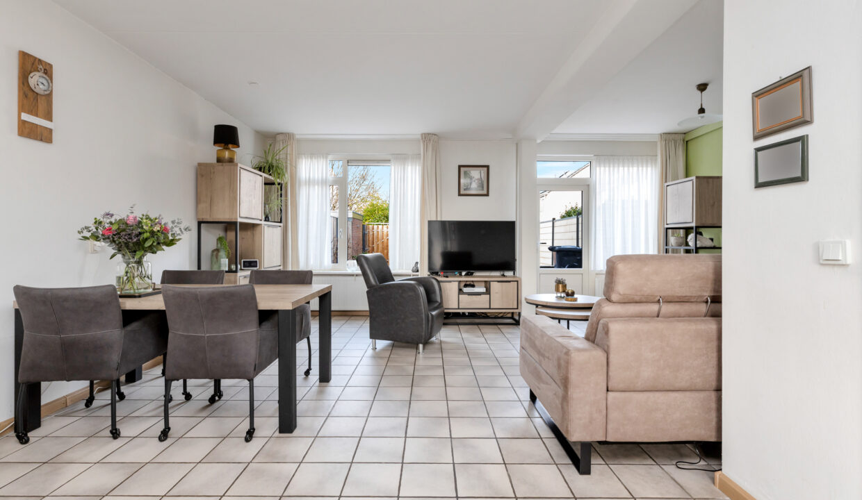 03-Woonkamer-07
