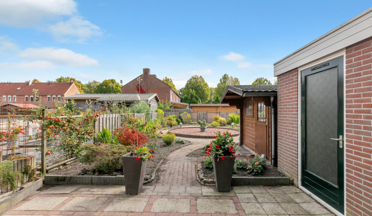 09-Achtertuin-04