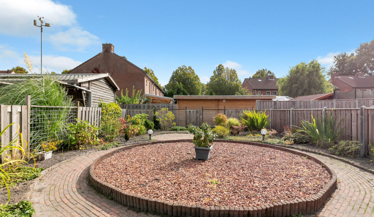 09-Achtertuin-08