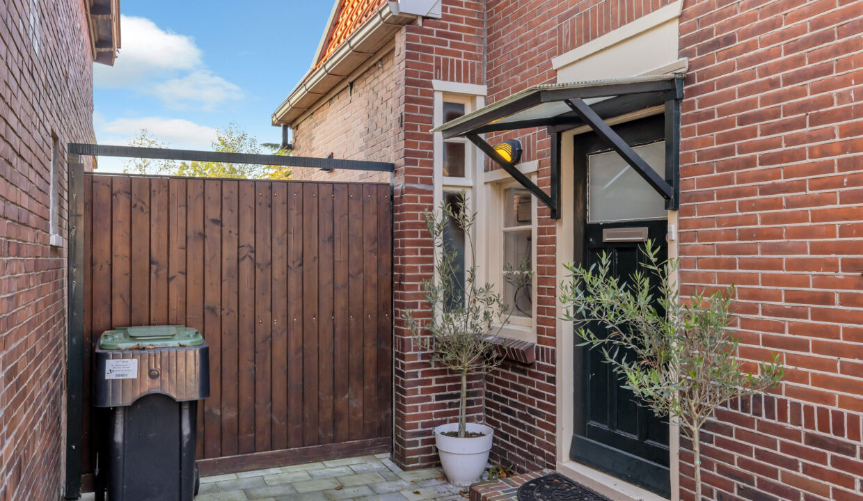 10-Achtertuin-08