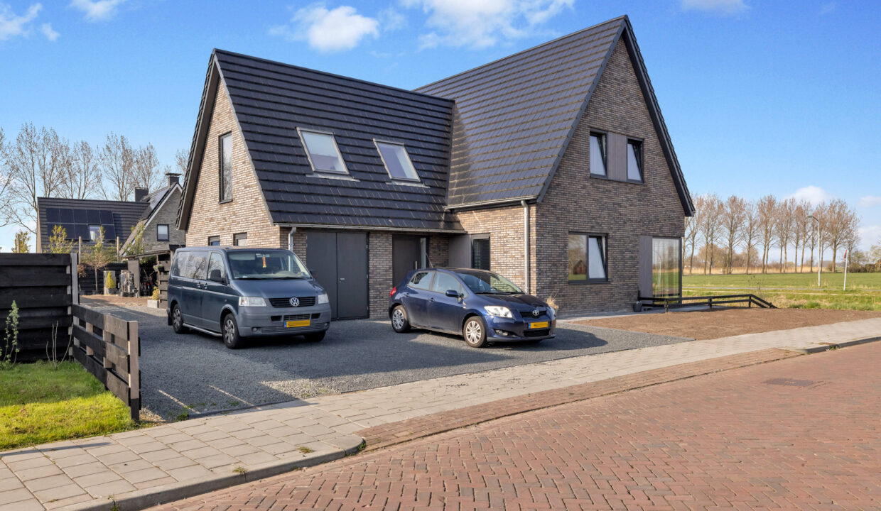 01-Vooraanzicht-05