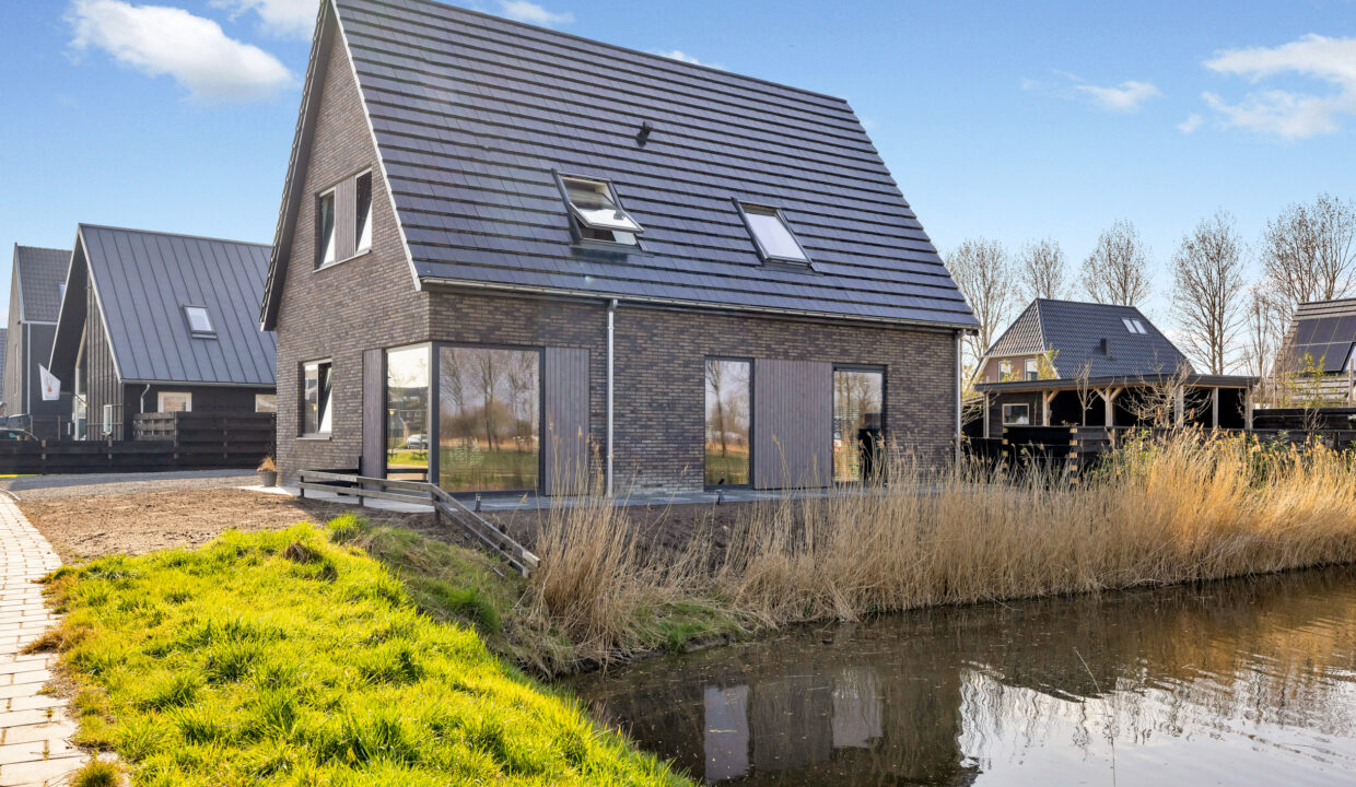 01-Vooraanzicht-07