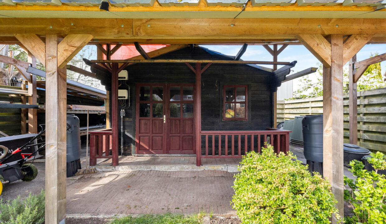 11-Achtertuin-02