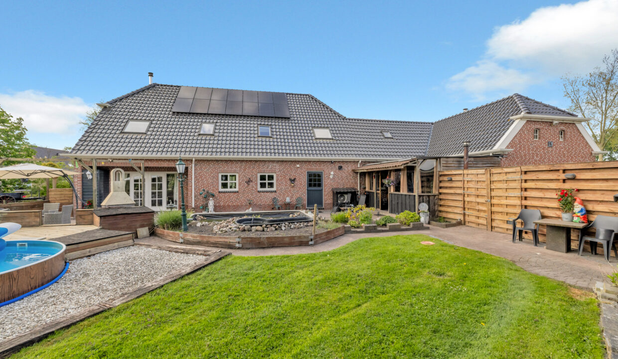 12-Achtertuin-03
