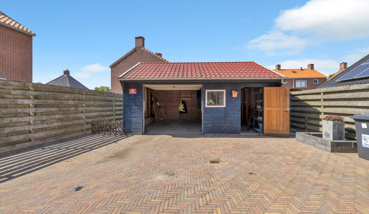 08-Achtertuin-01