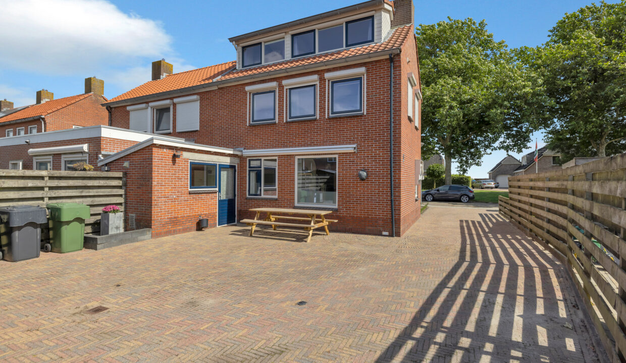 08-Achtertuin-03