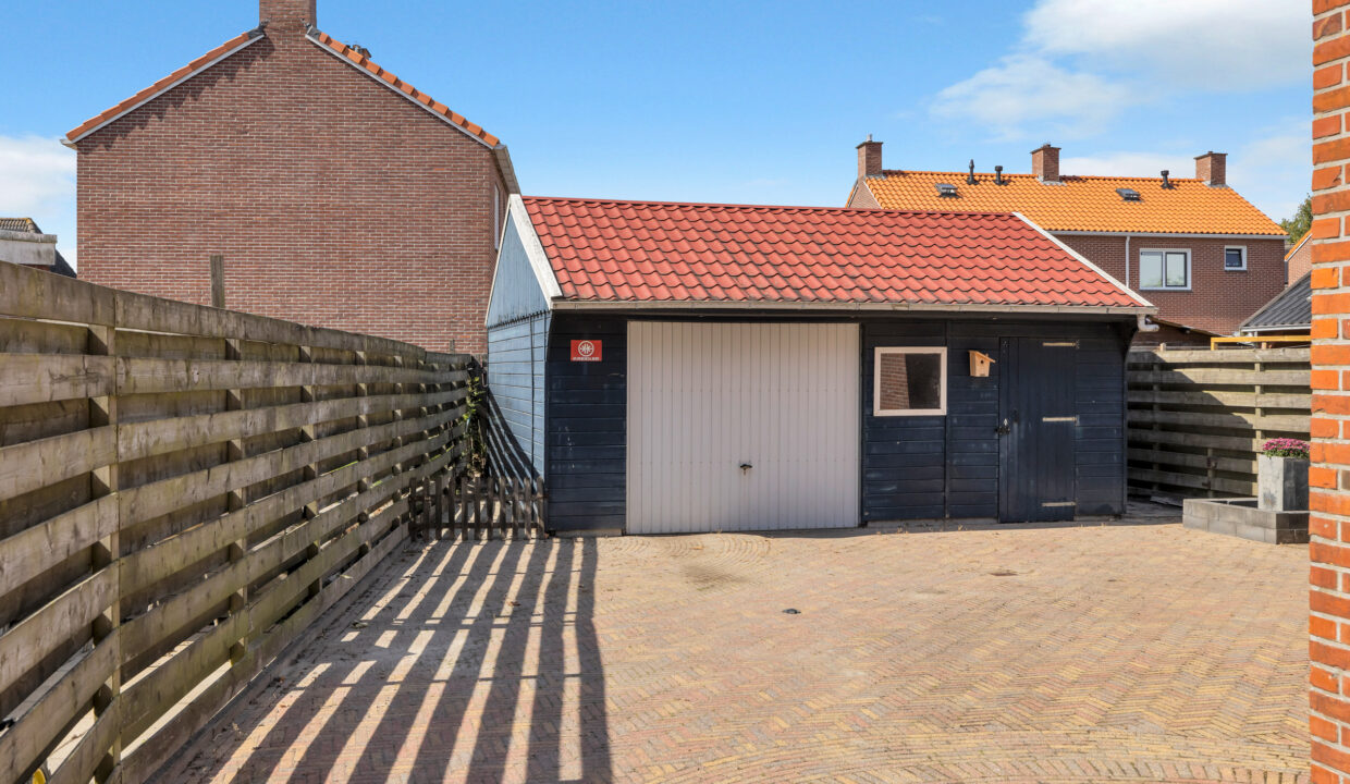 08-Achtertuin-06