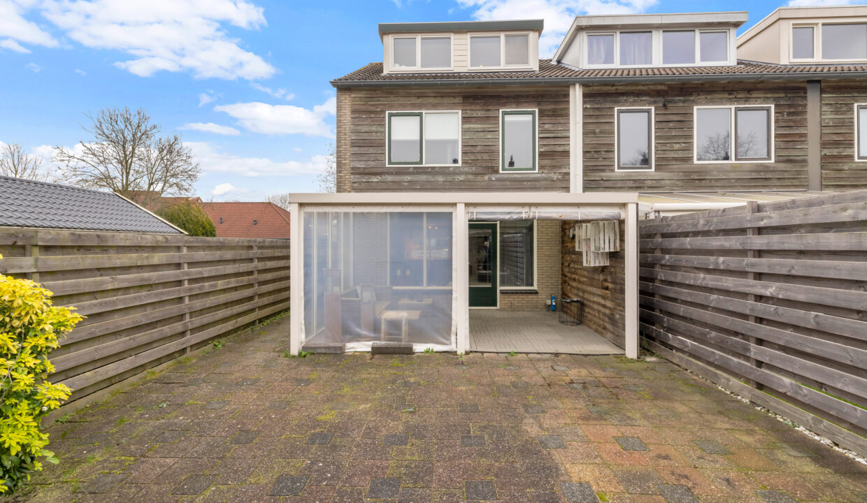 08-Achtertuin-02