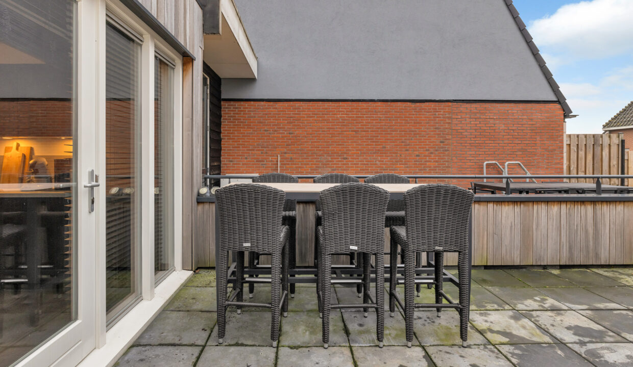 08-Balkon-01