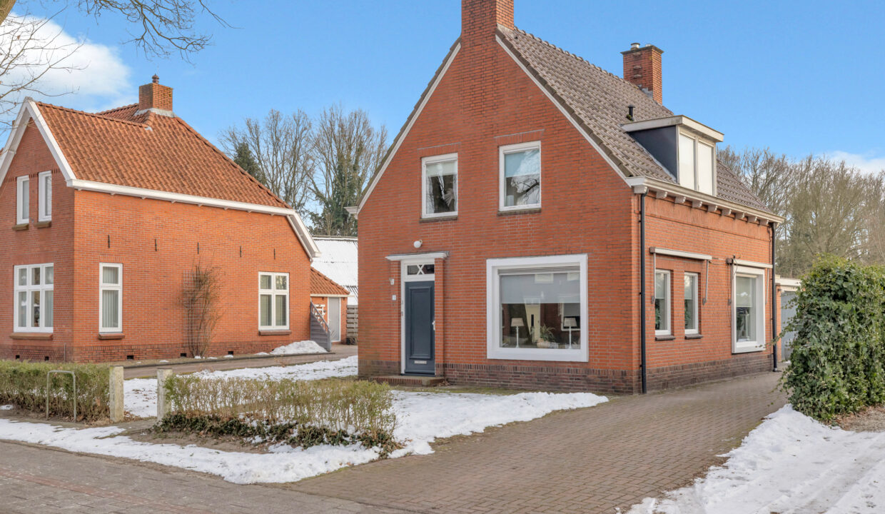 01-Vooraanzicht-05